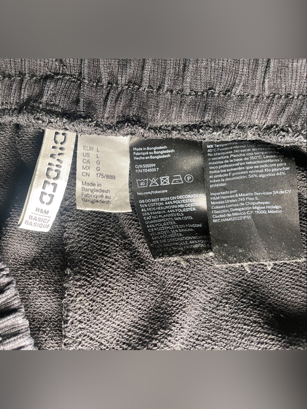 H&M Shorts Black Women's Drawstring Lounge Shorts with Pockets - Picture 7 of 7